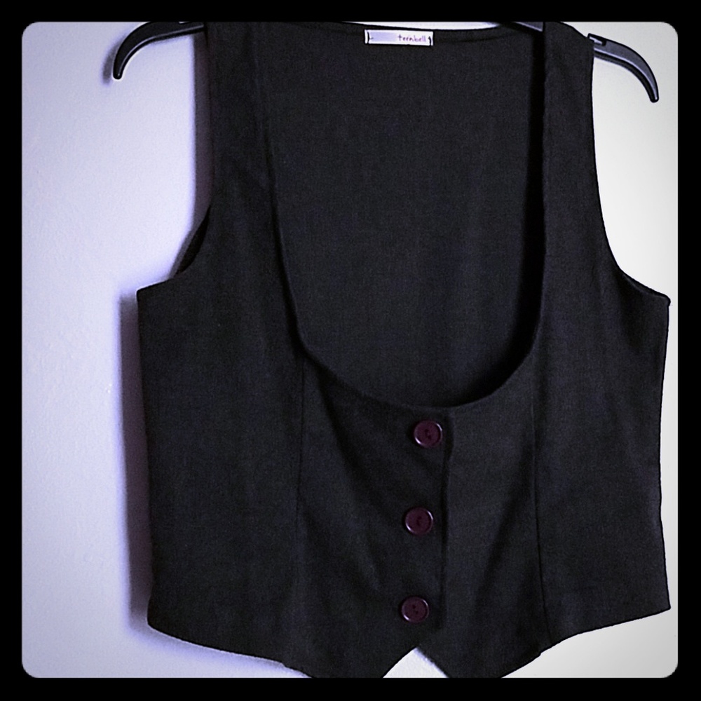 Dress vest with purple buttons